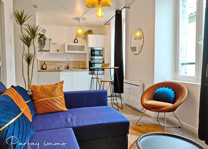 Le Hyper Centre Agreable Et Moderne 2 Pieces Апартаменты *